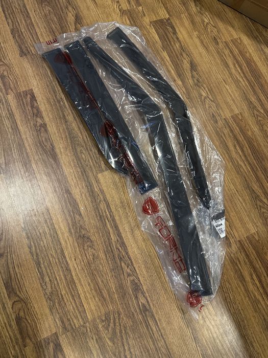 Комплект ветровиков на Hyundai Veloster