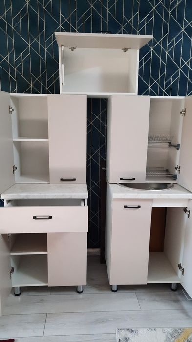 Продам кухонный гарнитур