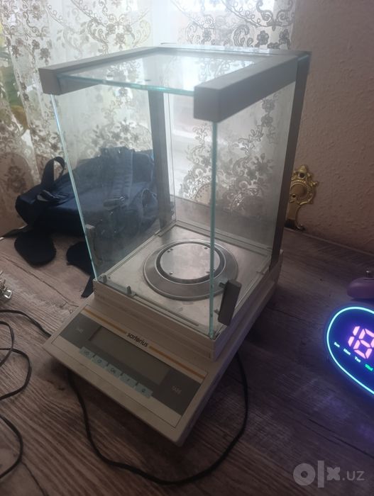 Mini torozi 63.gramdan 0.0001 grammgacha aniq korsatadi
