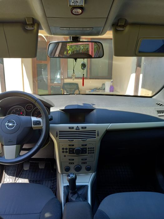 Opel astra h dec 2008