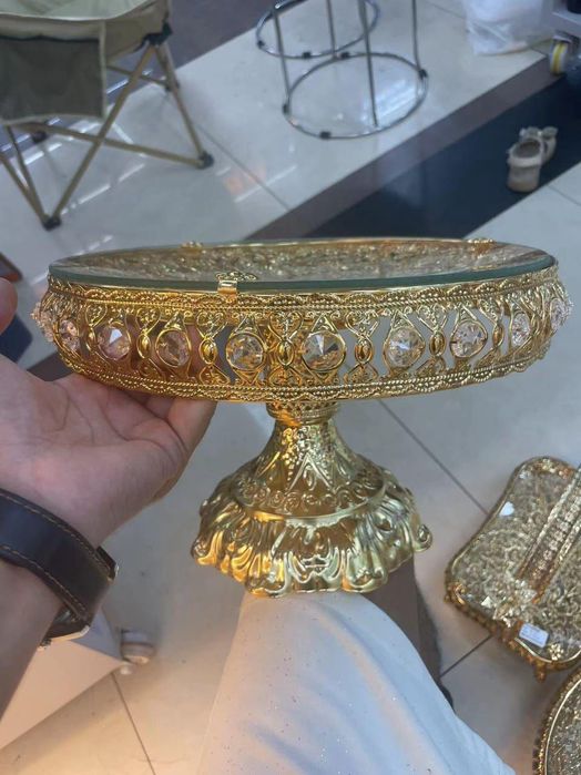 Новые тортницы 8000