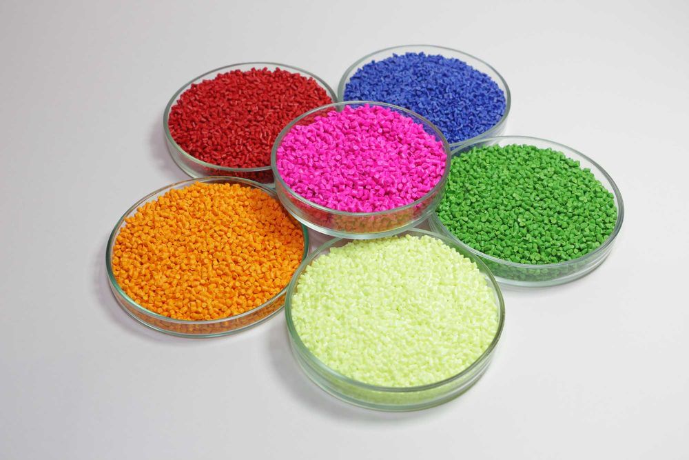 Мастербатчи, компаунды, красители, кальцит — оптом и в розницу