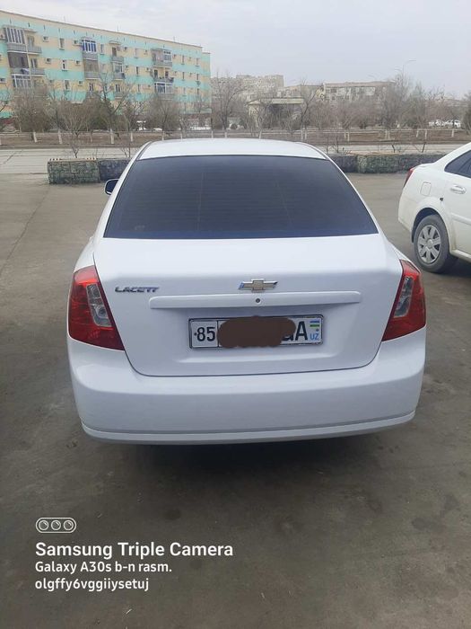 Срочно Жентра сотилади йили 2020 метан тоза мошина, нархи 150милион