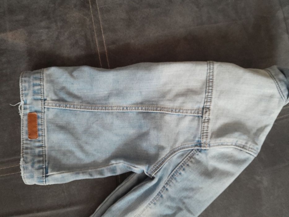 Дънкено яке на Зара