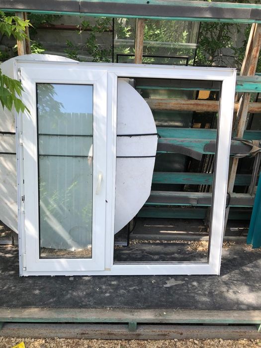Продам пластиковую раму