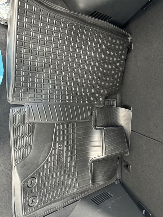 Продам автомобильные полики для авто CHANGAN UniK