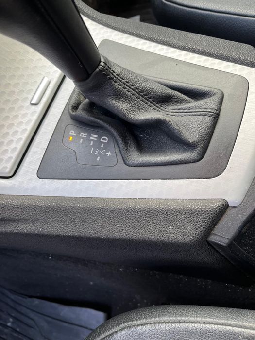 Dezmembrez e83 2004 204 cai