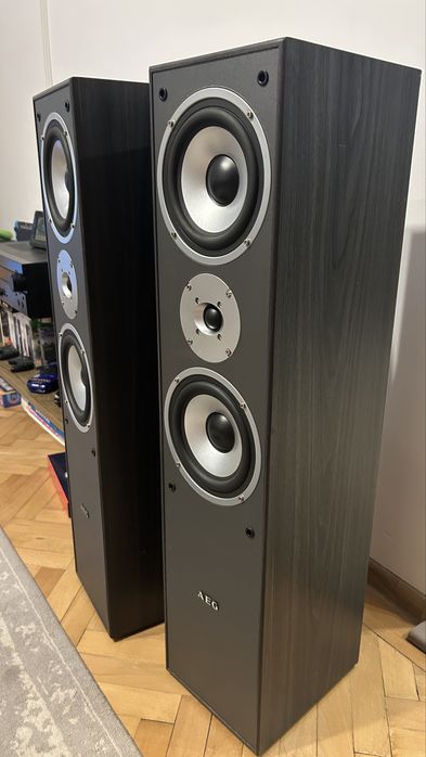 Vand Boxe AEG LB4711