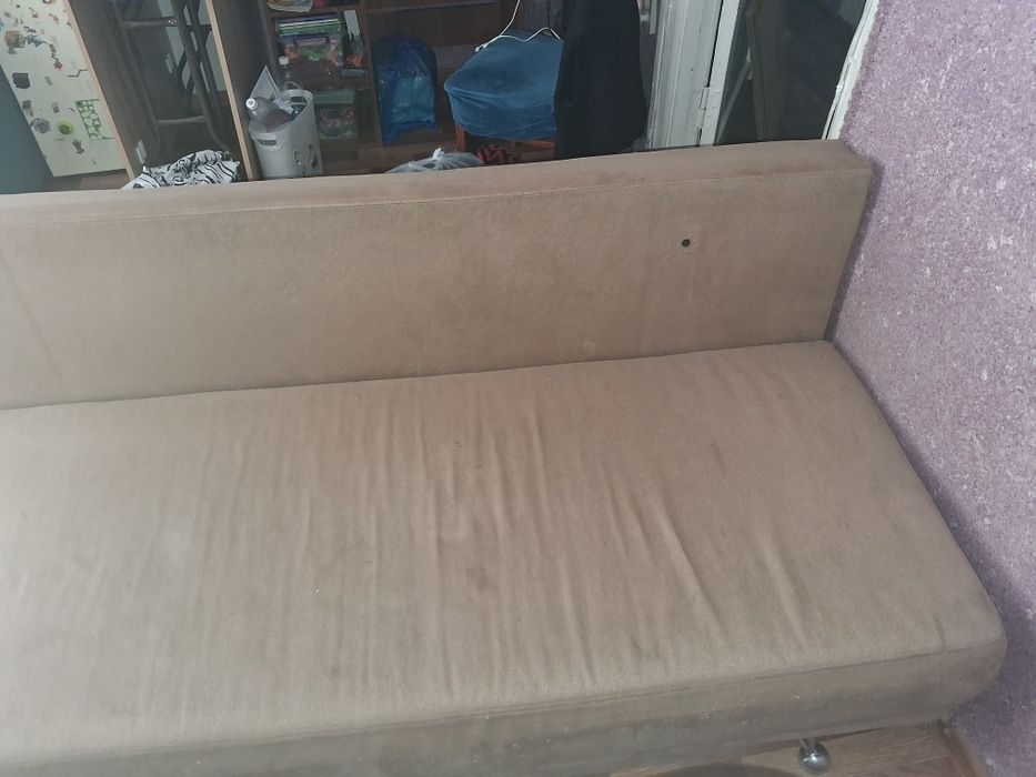 Продам диван книжку