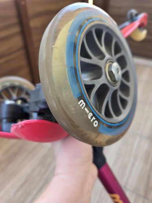 Trotineta Micro Deluxe