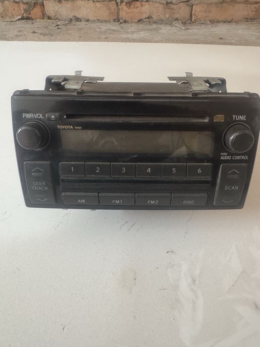 Продам оригинальные автомагнитолы на камри