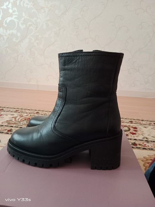 Осенний етік сатылады турецкий