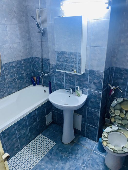 Apartament 3 camere Craiovita noua