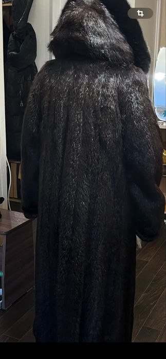 Продам нутриевую шубу