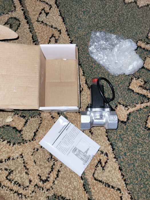 Set electrovalva și detector de gaz