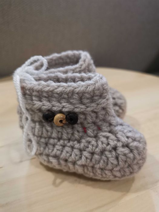 бебешки пантофки