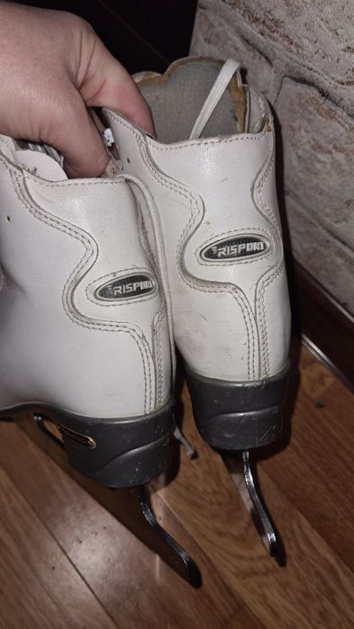 Коньки профессиональные Risport