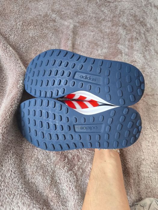 Детски летни маратонки Adidas , номер 35