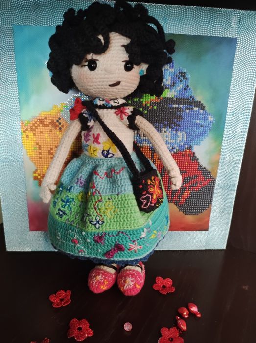 Мирабель из мультфильма Энканто