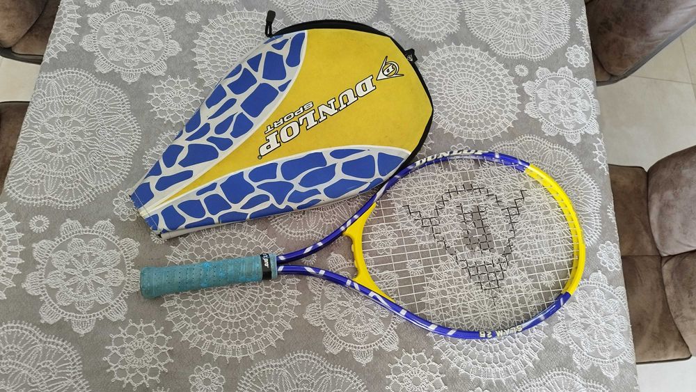 Тенис ракета Dunlop с калъф - хилка за тенис на корт детска 63см