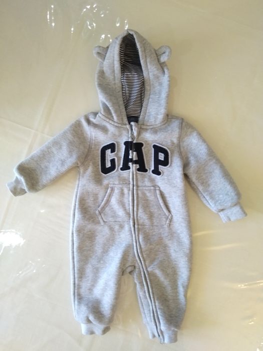 Срочно продам детские одежды