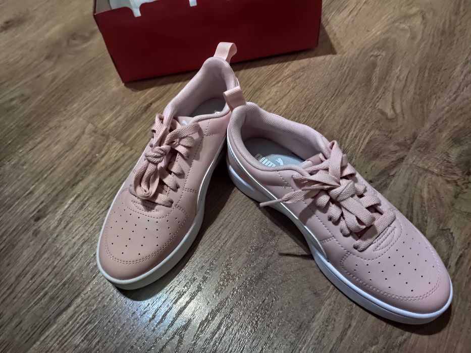 Унисекс спортни обувки Puma Rickie