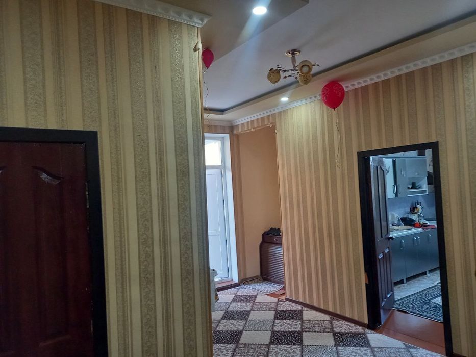 . Срочно коттедж сотилади!!!