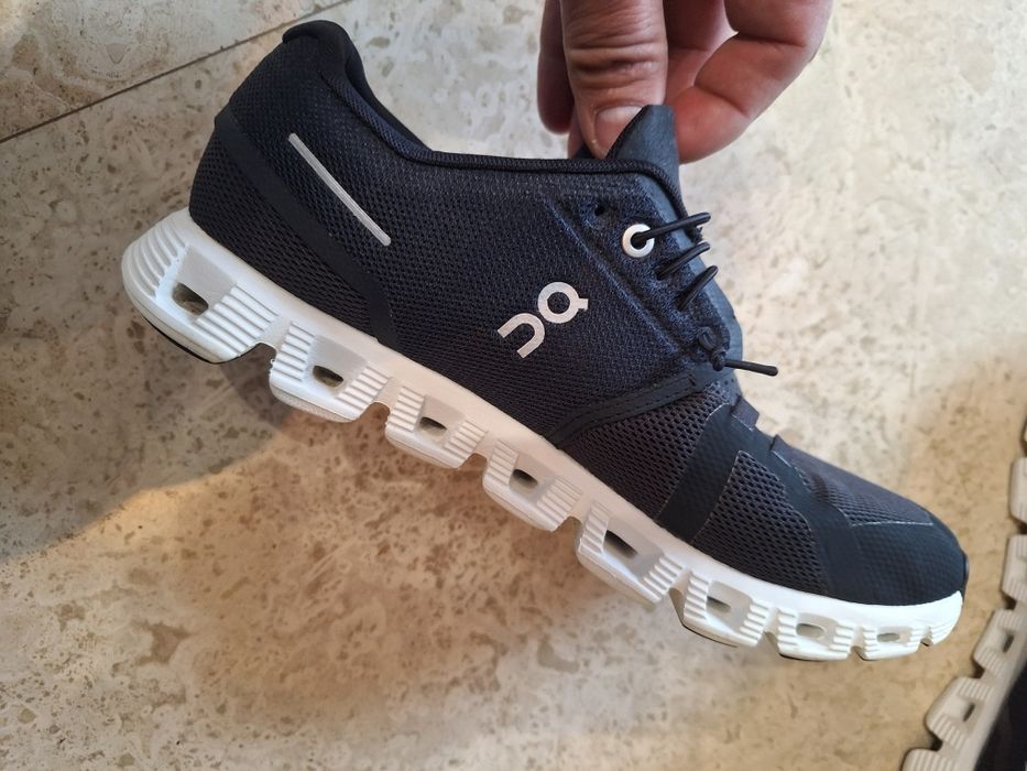 On cloud pantofi sport