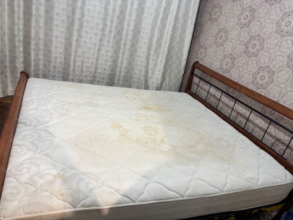 Кровать двух спальная