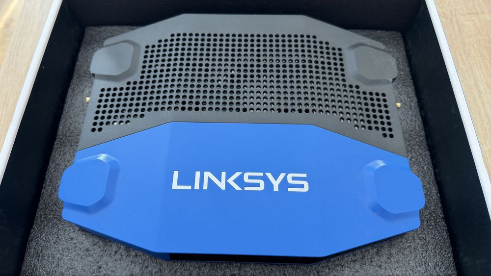 Linksys WRT 3200 ACM openwrt wifi router