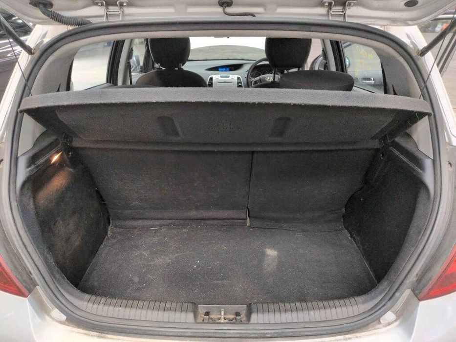 Nuca schimbator cu rama Hyundai i20 (2008-2014) 2011