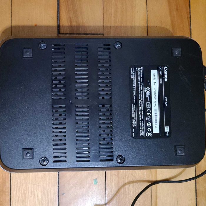 unitate DVD usb extern CANON DW-100 RW BURNER,recorder