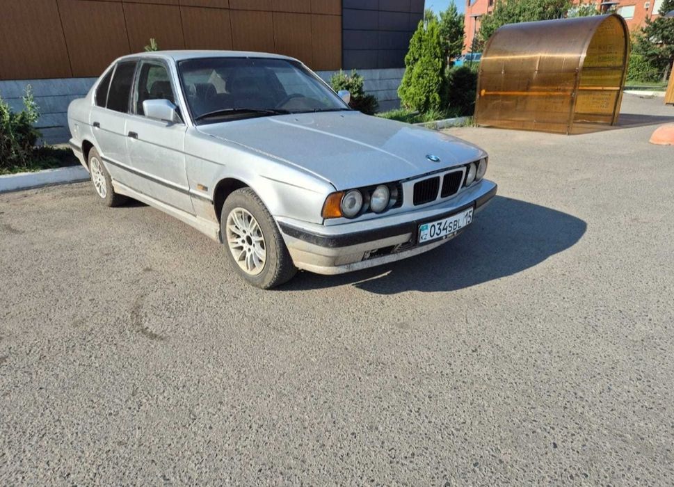 Продам автомобиль БМВ Е34