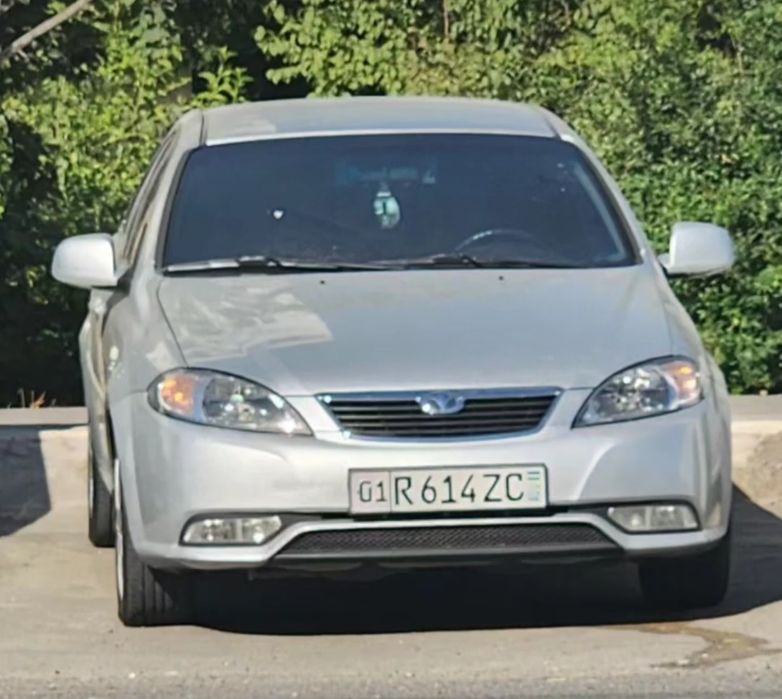 Насия савдога берилади бошига 1500.