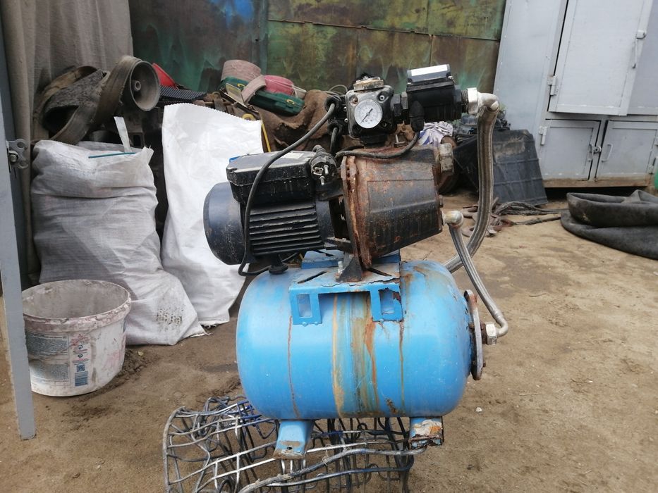 Продам насос водяной