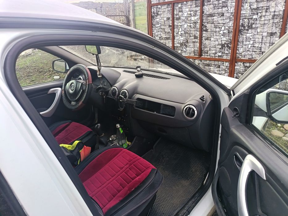 Продам ларгус 7 мест