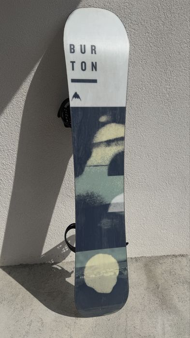 Snowboard Burton flight attendant 159