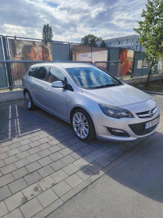 Opel Astra J 1.6 ceti