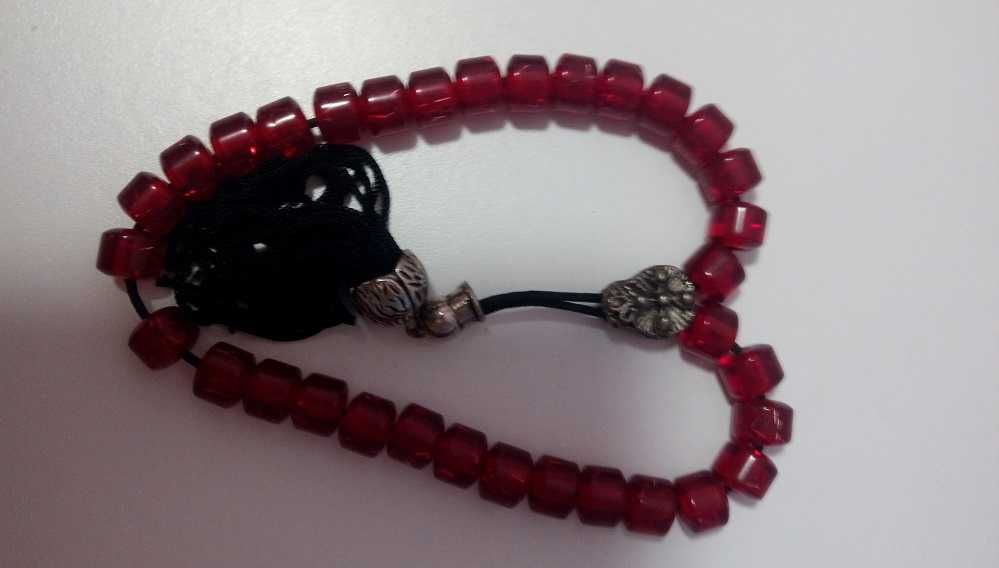 Броеница / Червена