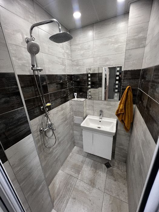 Дава се под наем Двустаен апартамент в Варна, Младост 1 - 52 кв.м за 484.5 € - Снимка #2