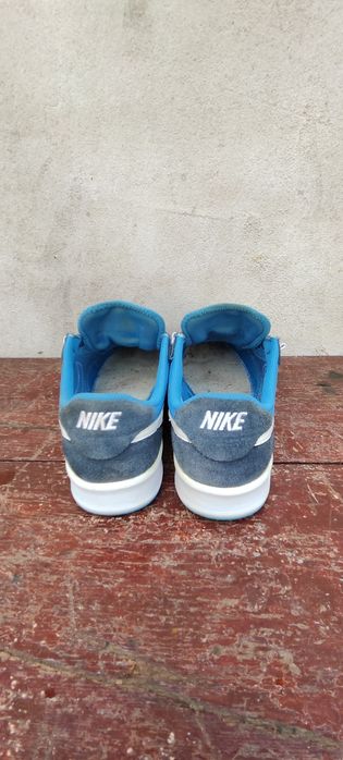 Adidași Nike SB Adversary