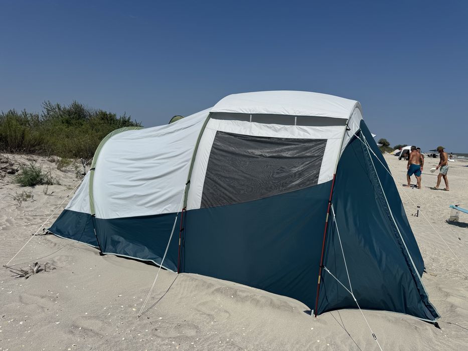 Cort  Dechatlon Quechua Arpenaz 4.1 Fresh & Black - 4 persoane