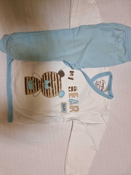 ЛОТ 5 бр Бебешки комплекти 0-3 месеца