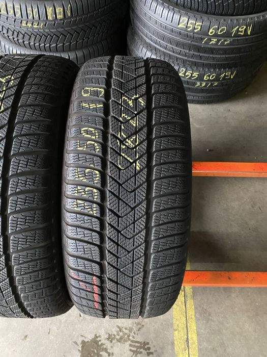 Anvelope iarna 235/50/19 Pirelli Sottozero 3 235 50 19 R19