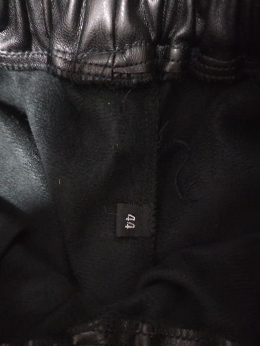 Продам шорты весенние