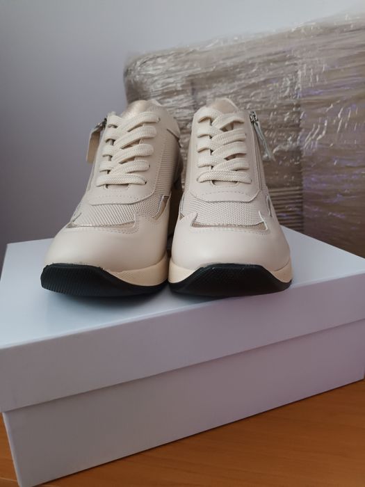 -- дамски  боти --