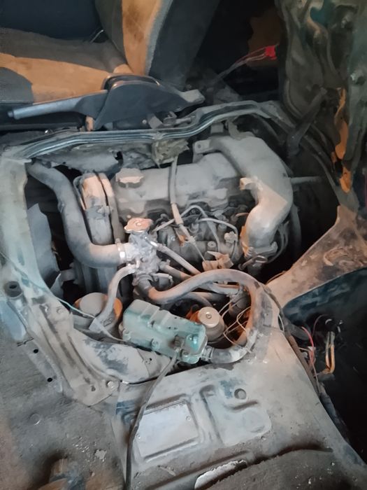 Toyota продам срочно