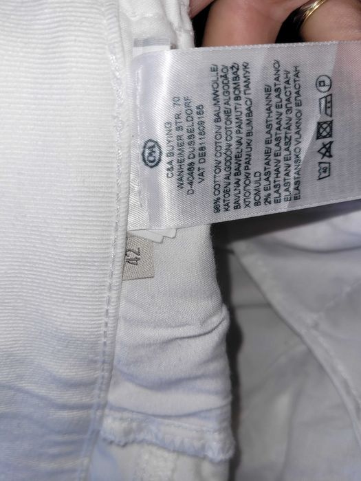 Дамски къси панталони