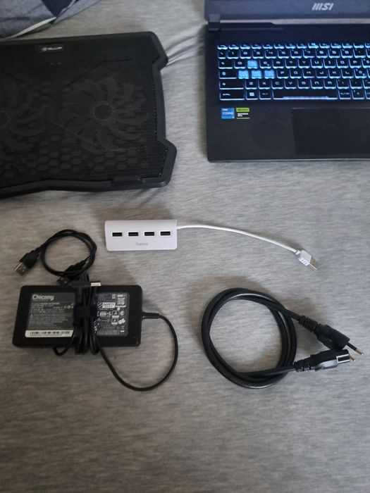 Laptop Gaming MSI RTX 4050 Intel I5-13420H