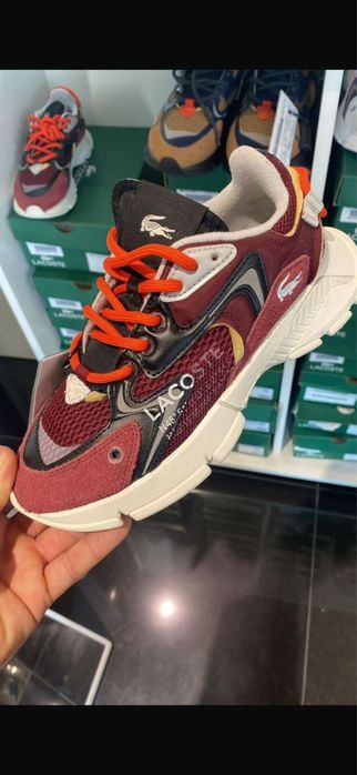 Продам оригинал кроссовки от Lacoste